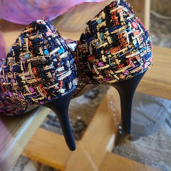 NWOT STYLE charles heels. WS3 - Picture 5 of 6